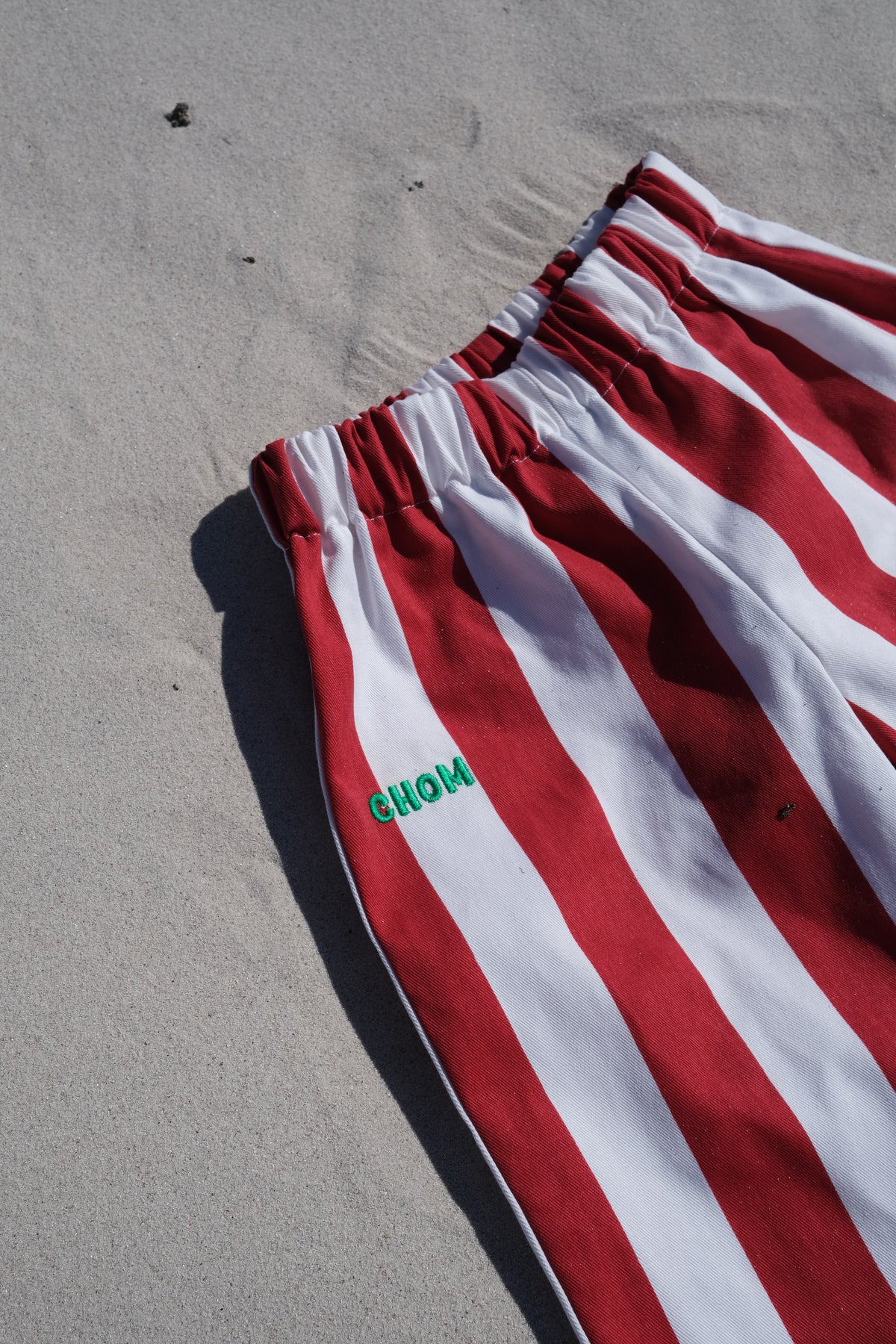 line up pants | red